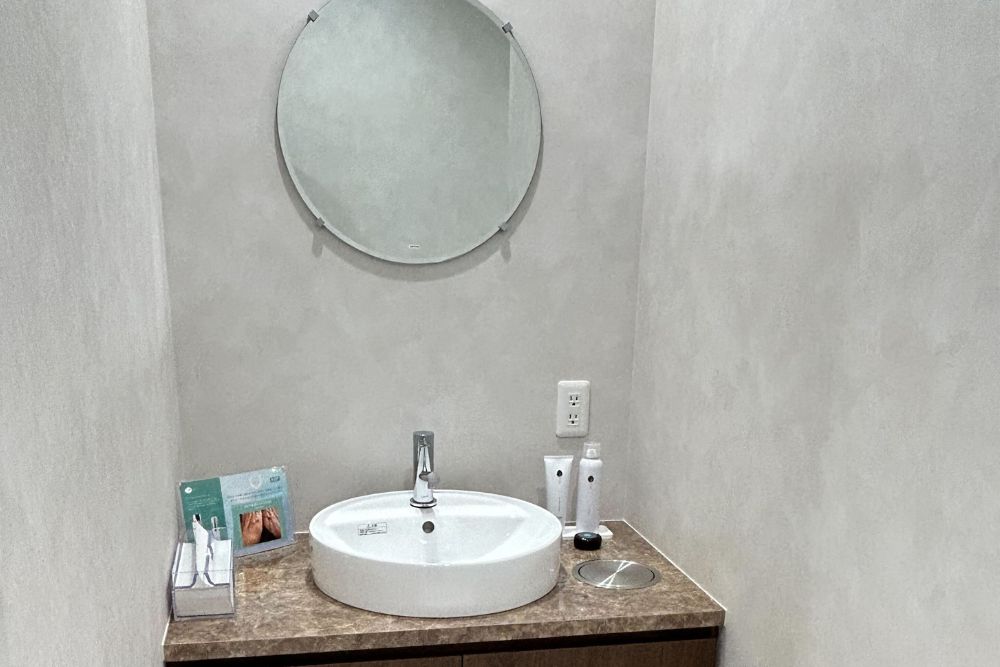 eclinic大阪梅田 西日本統括院のパウダールーム