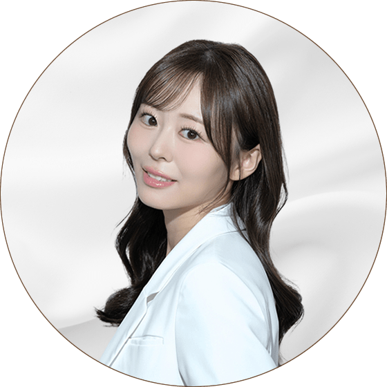 上坂 こころ 美容外科医