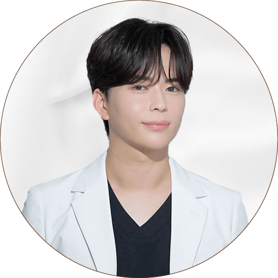 岩井勝矢美容外科医