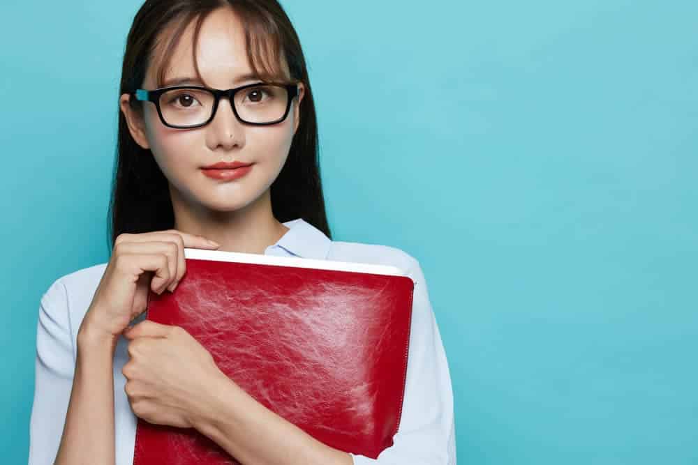 エクソソーム脂肪豊胸をした女性のイメージ